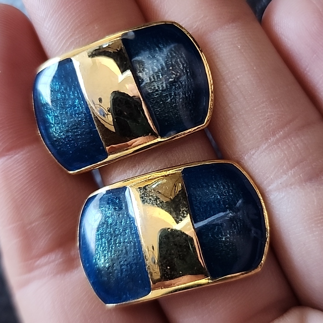 Vtg Earrings Vtg Earrings